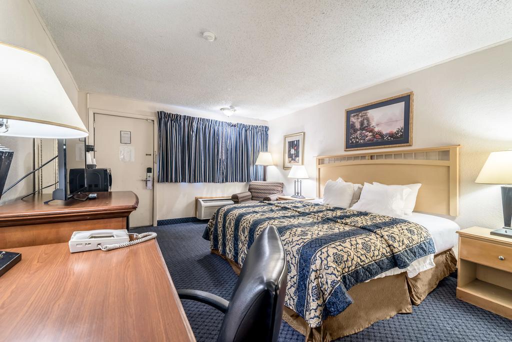 Red Carpet Inn & Suites Albany Airport Άλμπανι Εξωτερικό φωτογραφία