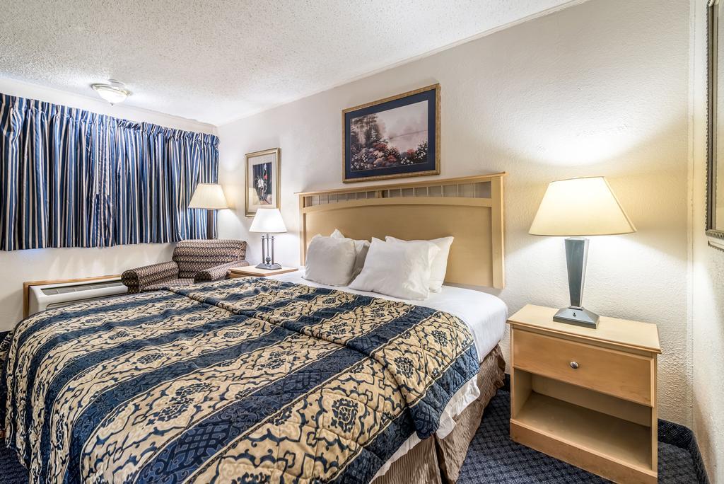 Red Carpet Inn & Suites Albany Airport Άλμπανι Εξωτερικό φωτογραφία