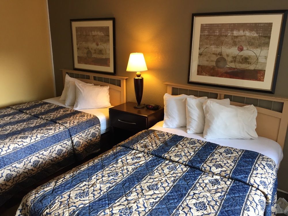Red Carpet Inn & Suites Albany Airport Άλμπανι Εξωτερικό φωτογραφία